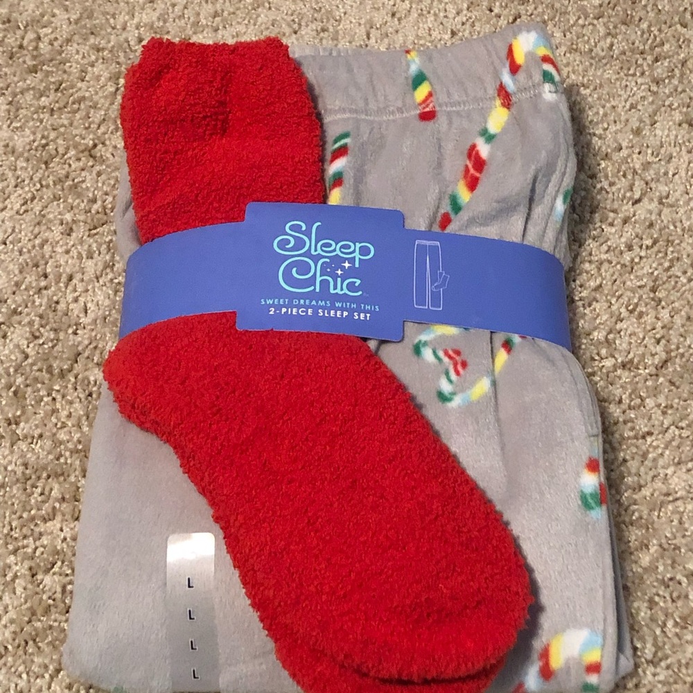 NWT Sleep Chic Set